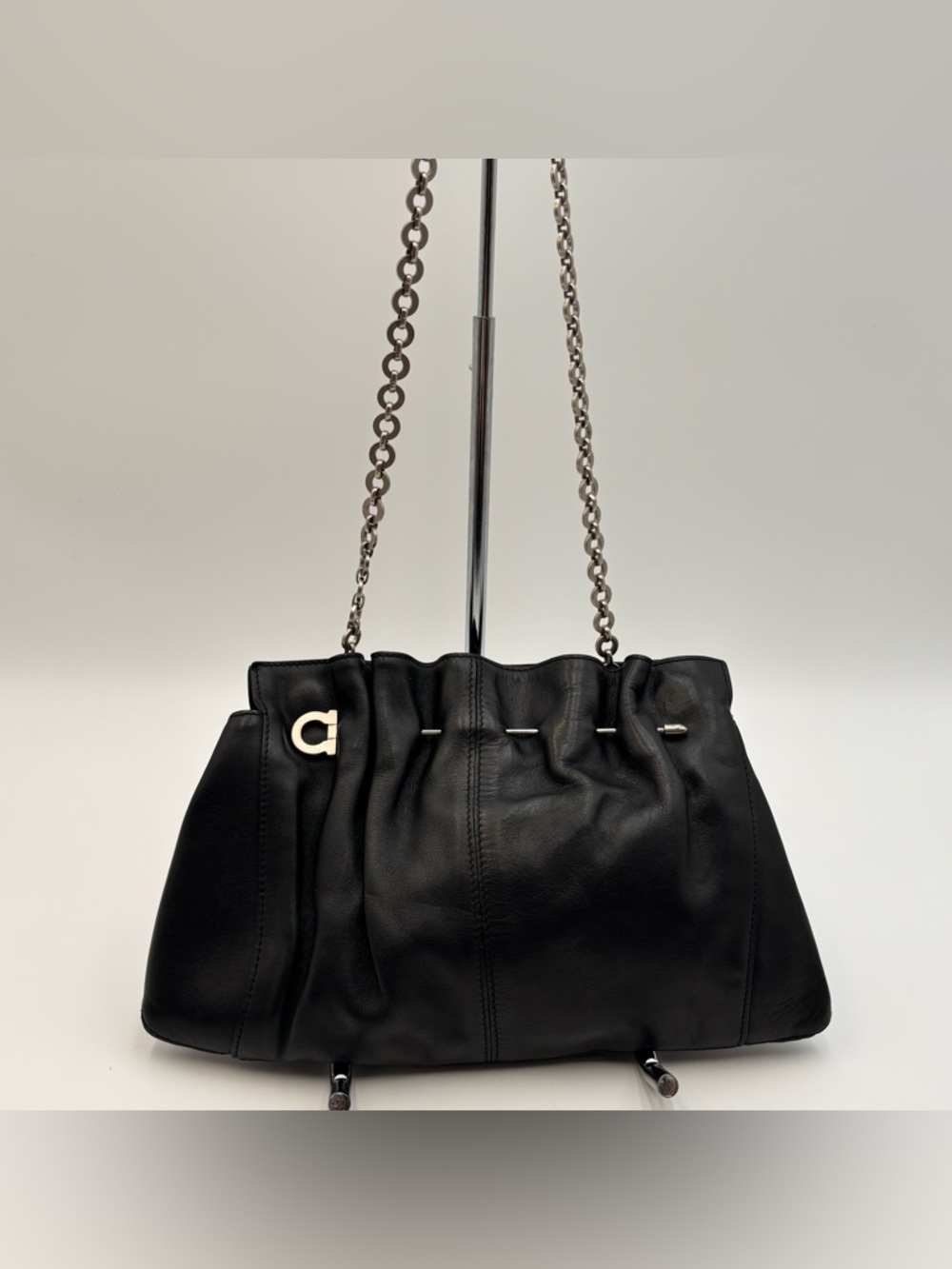 Salvatore Ferragamo Black Leather Chain Shoulder Bag - Picture 4 of 11